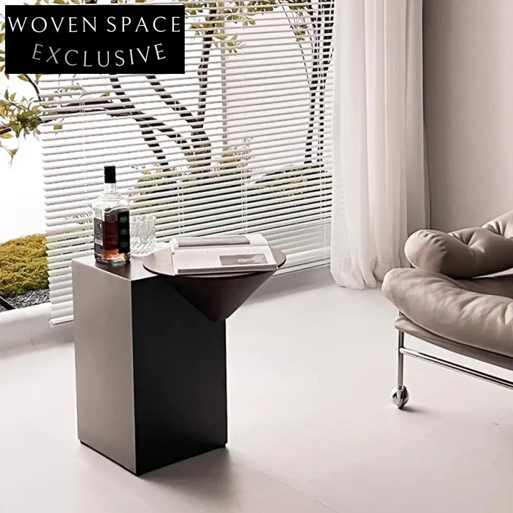 Modern Nordic Metal Round Small Side Table for Living Room Sofa Corner
