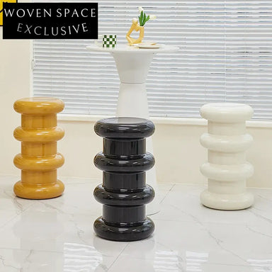 Modern Nordic Plastic Round Side Table: Durable Living Room End Coffee Table