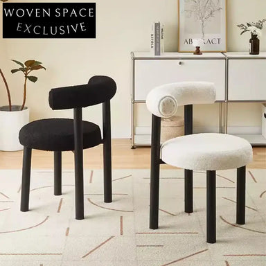 Modern Nordic Velvet Dining Chair with Sleek Metal Legs and Curved Back Design