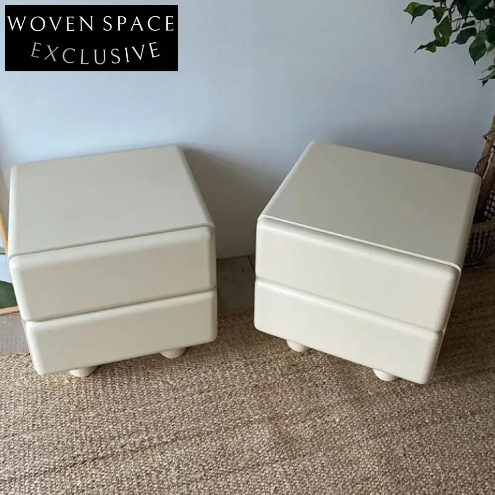 Modern Pink Bedroom Nightstand with Storage Drawer - Chic Bedside Table