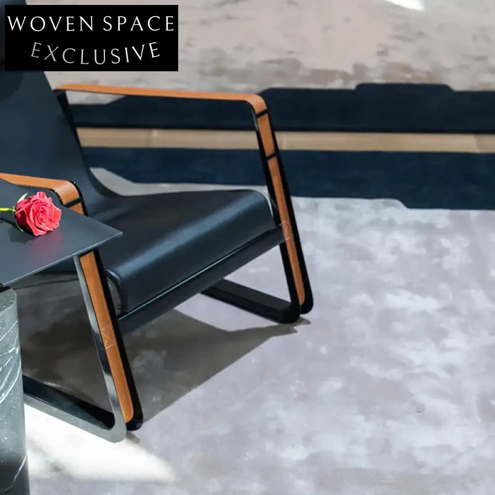 Modern Plush Geometric Polyester Area Rug for Living Room Comfort