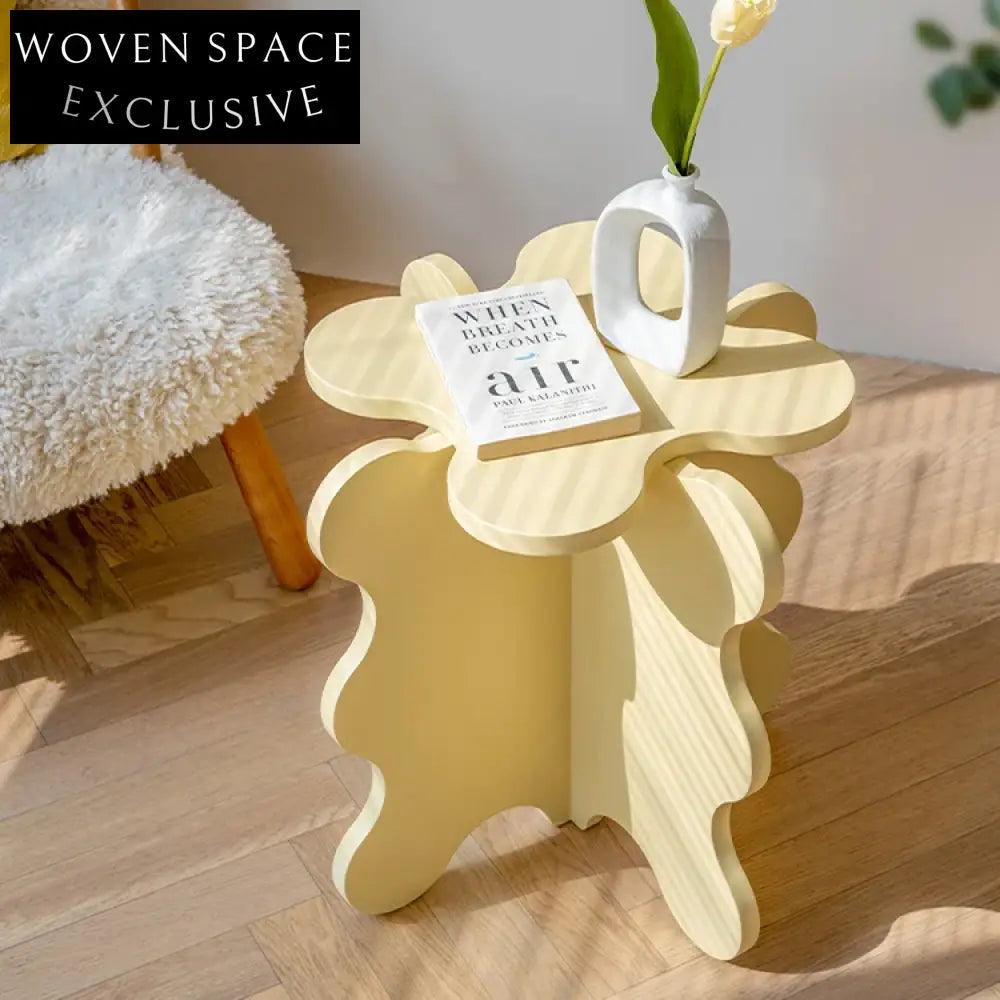 Modern Round Wood Side Table for Living Room, Bedroom, Accent Table