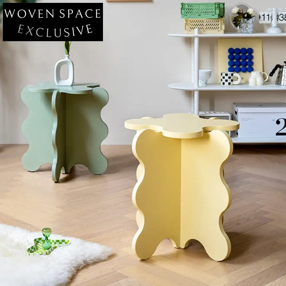 Modern Round Wood Side Table for Living Room, Bedroom, Accent Table