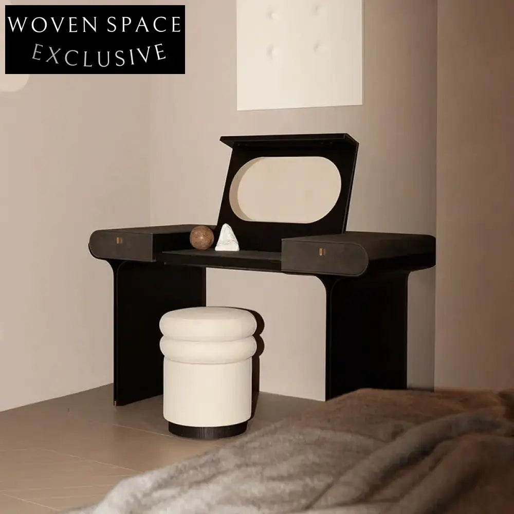 Modern Solid Wood Dressing Table with Mirror – Elegant Bedroom Vanity