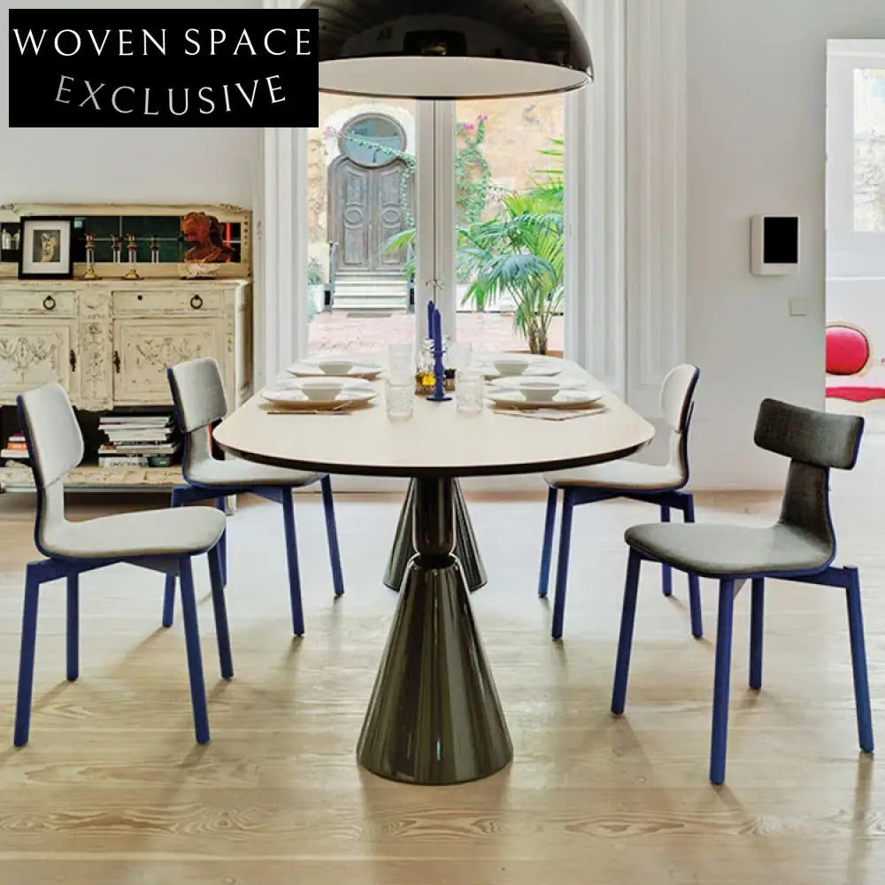 Modern Solid Wood Kitchen Dining Table Set with Customizable Colors Table