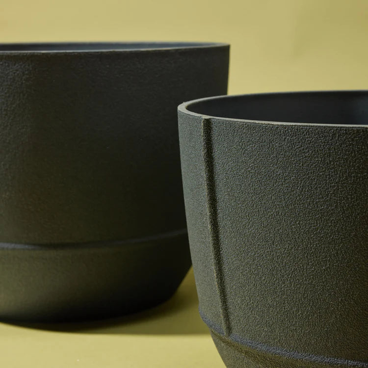 Florence Seam Planter Set of 2 | Black