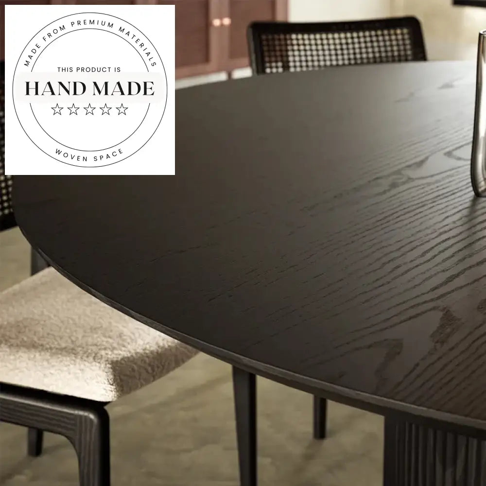 Natural Solid Oak Wood Round Contemporary Villa Restaurant Dining Table