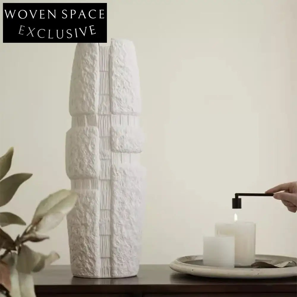 Nordic Ceramic Elegant Home Decor Vase, Modern Artistic Tabletop Accent Vase