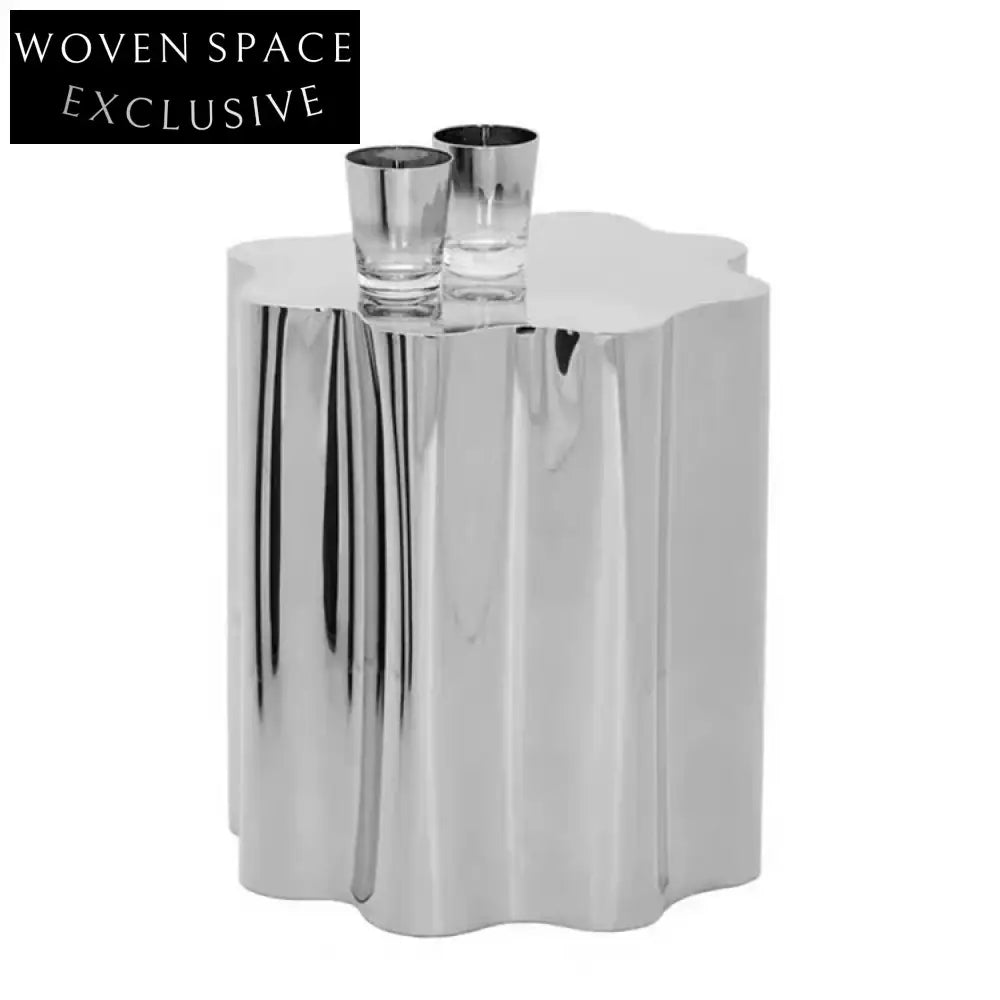 Nordic Elegant Flower Stainless Steel Coffee Table for Modern Living Rooms