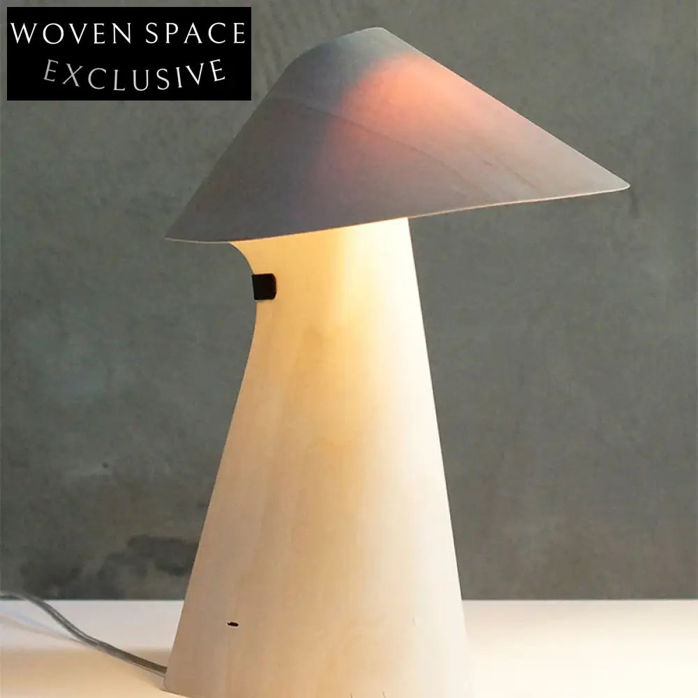 Nordic Home Decorative Metal Standing Mushroom LED Floor Lamp for Living Room