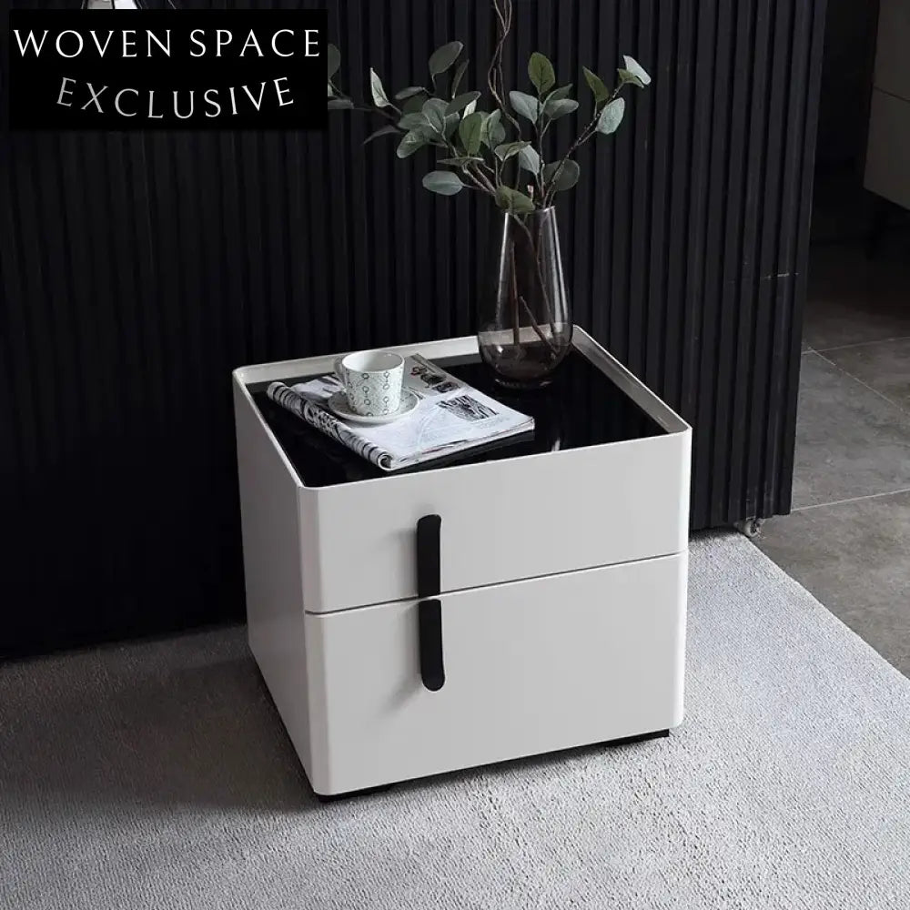 Nordic Minimalist Oak Wood Nightstand with 2 Drawers for Bedroom Storage