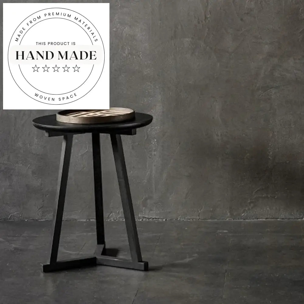 Nordic Modern Round Solid Wood Decorative Accent Side Table