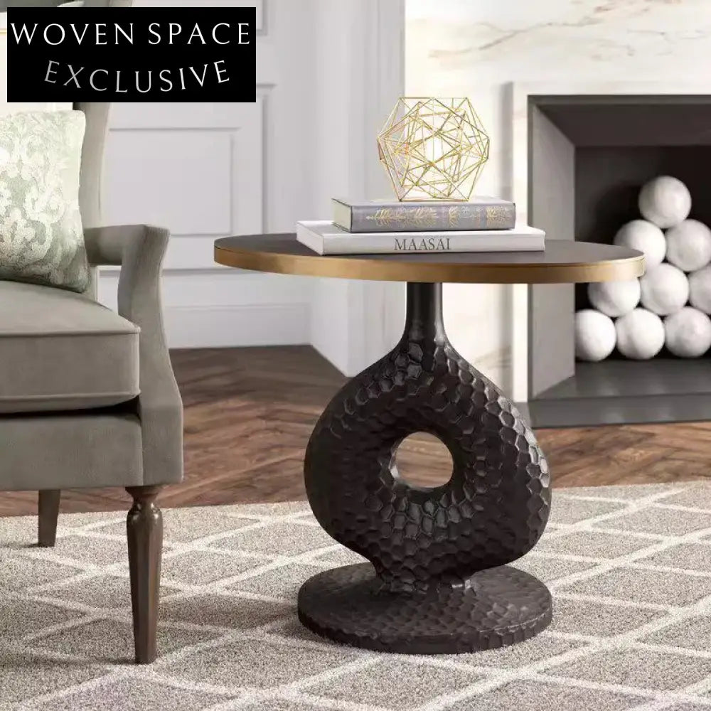 Nordic Modern Small Round Wooden Sofa Side Tea Corner Coffee Table