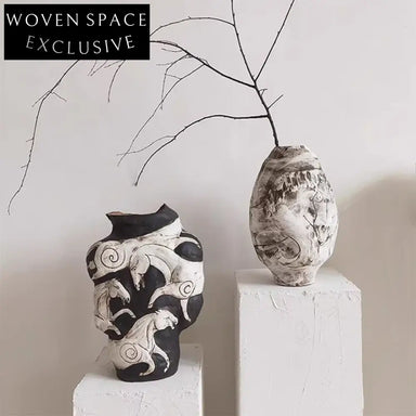 Nordic Retro Narrow Neck White Ceramic Tabletop Flower Decoration Vase