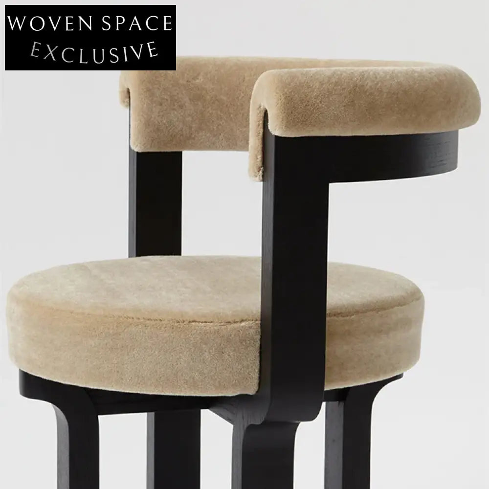 Nordic Solid Wood Fabric Armchair Dining Chair with Comfortable Backrest Design