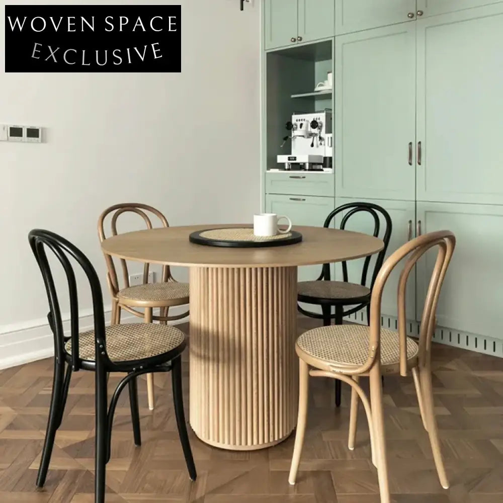 Nordic Solid Wood Round Dining Table - Modern Japanese Style Kitchen Furniture