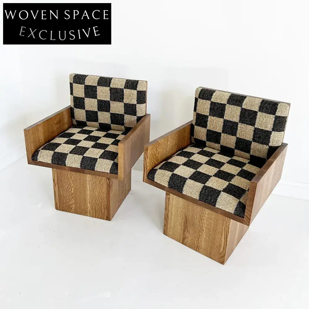 Nordic Vintage Wooden Armrest Dining Chair for Living Room and Vanity