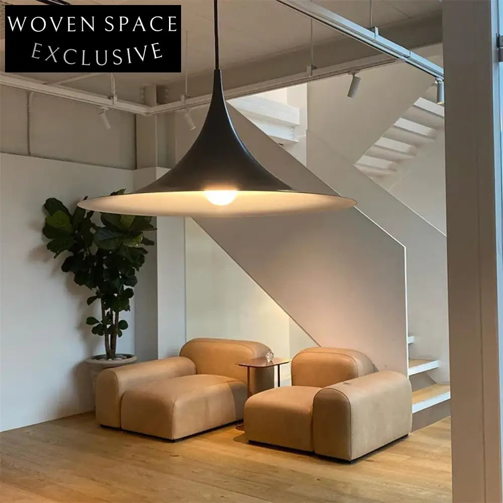 Opulent Tufted Chesterfield Velvet Sofa - Modern Living Room Seating