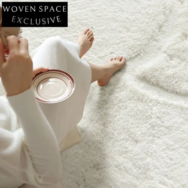 Plush Cream Shag Area Rug: Modern Luxurious Long-Pile Living Room Carpet