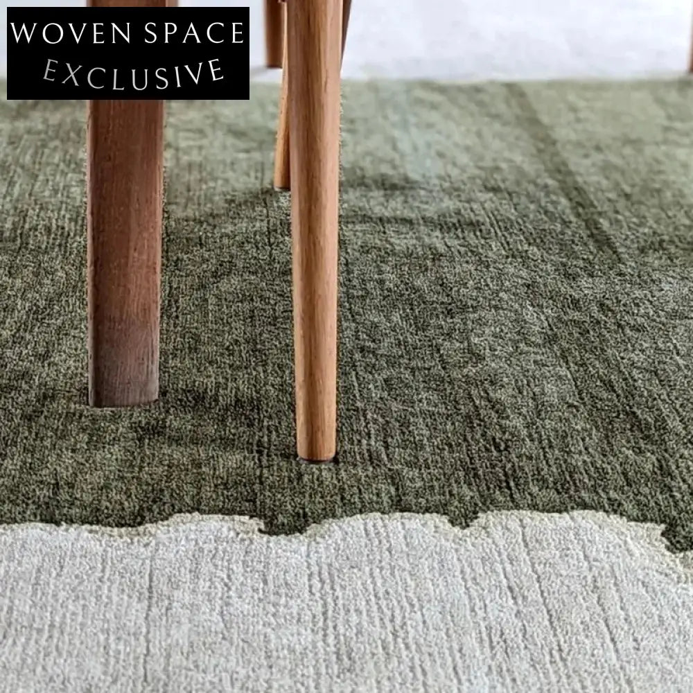 Plush Custom Modern Minimalist Handmade Polyester Area Rug for Living Room Bedroom