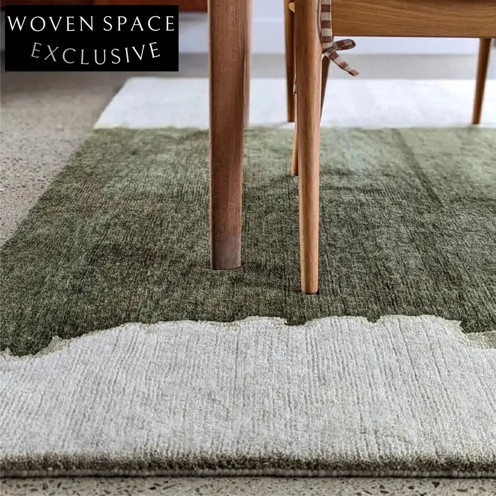 Plush Custom Modern Minimalist Handmade Polyester Area Rug for Living Room Bedroom