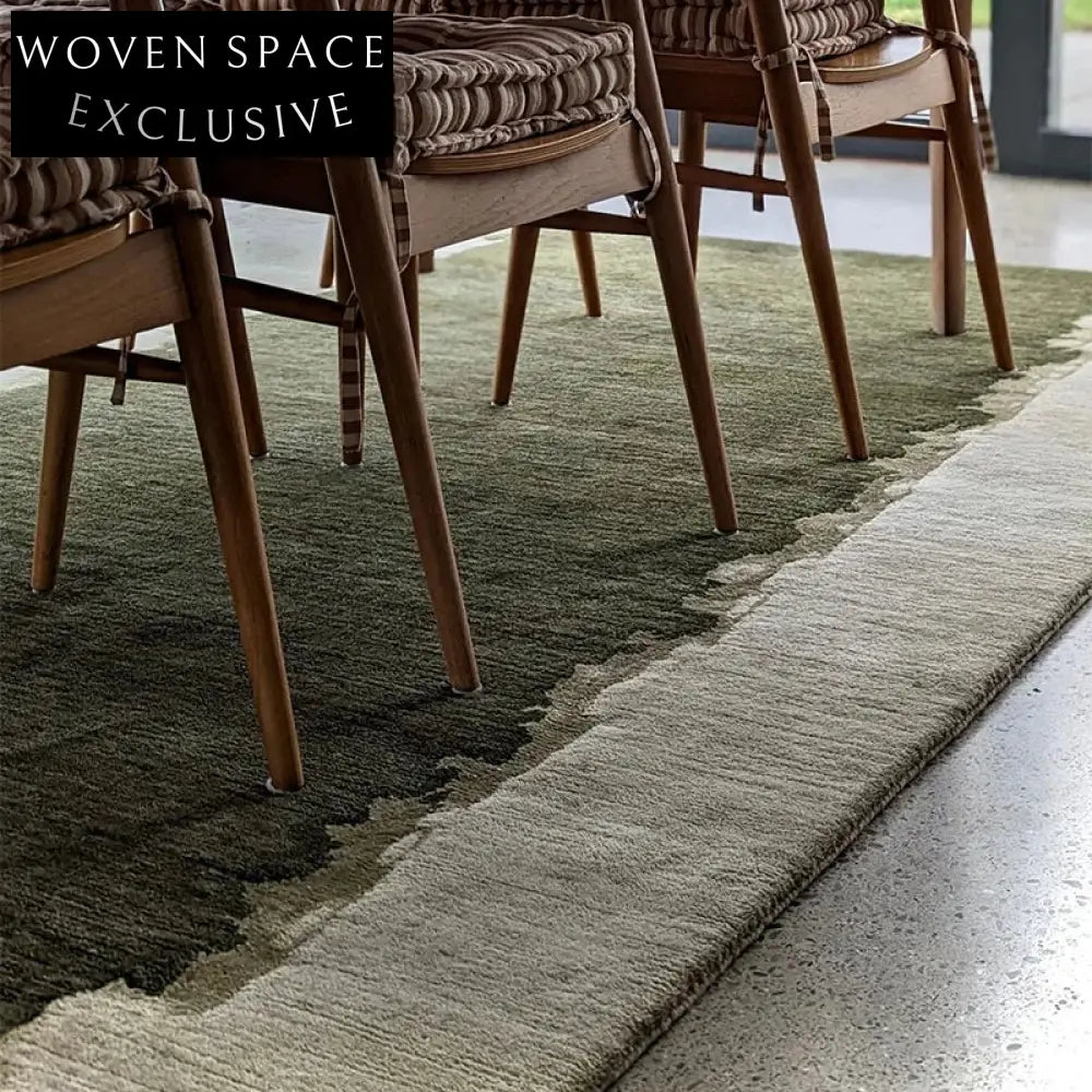 Plush Custom Modern Minimalist Handmade Polyester Area Rug for Living Room Bedroom