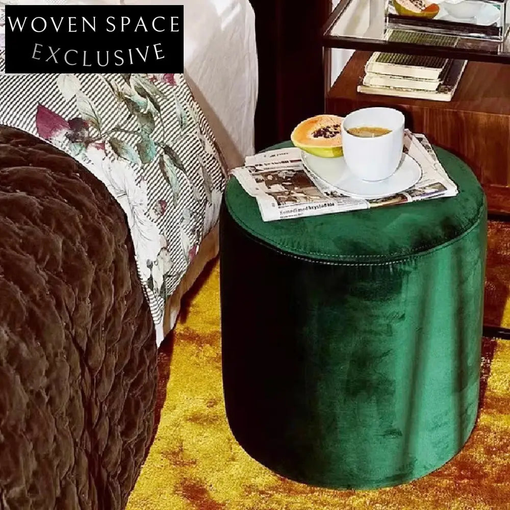 Plush Velvet Round Storage Ottoman: Chic Foot Stool for Modern Living