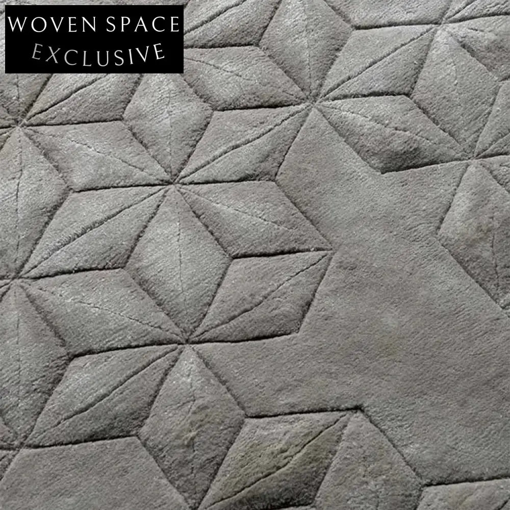 Premium Handmade Gray Abstract Area Rug for Modern Living Spaces