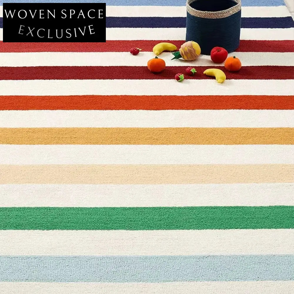 Premium Polyester Area Rug with Simple Retro Geometric Design for Modern Homes
