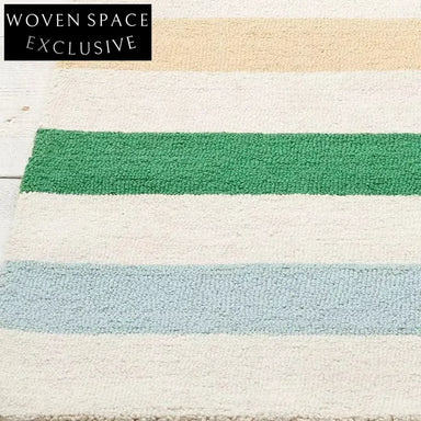 Premium Polyester Area Rug with Simple Retro Geometric Design for Modern Homes