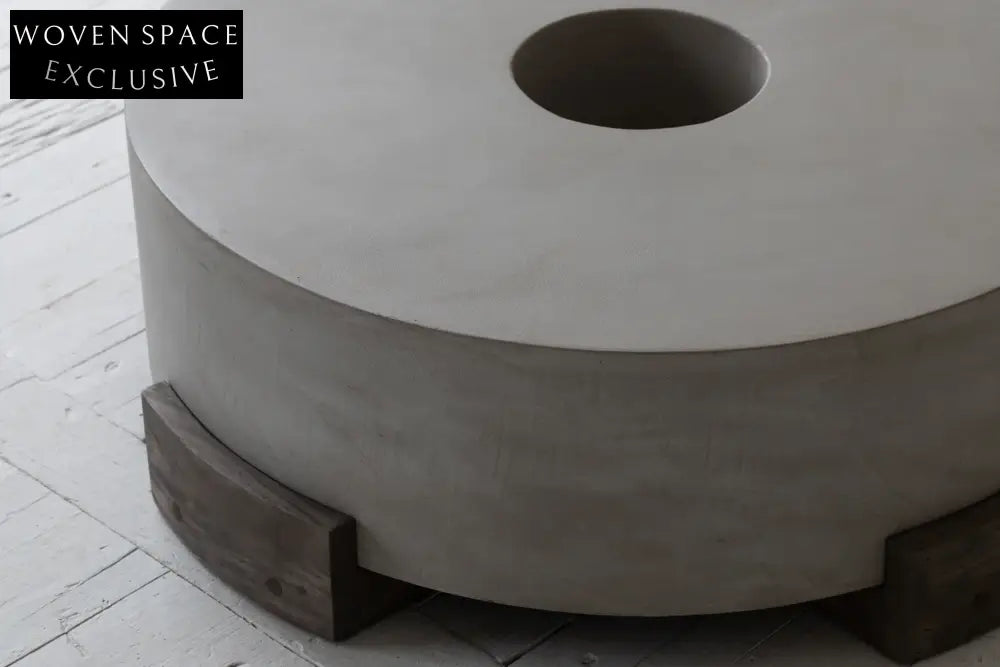 Elegant Mid-Century Concrete Elm Coffee Table for Modern Living Spaces