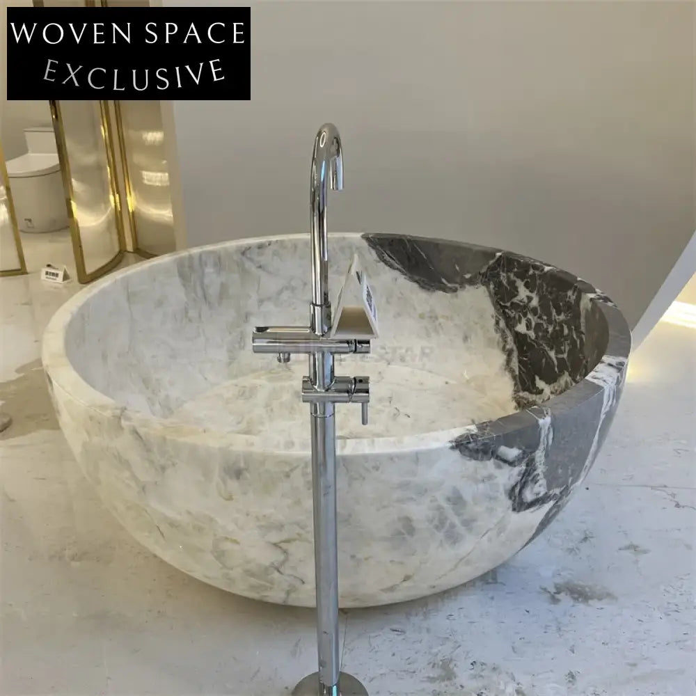 Renard Luxury Arabescato White Marble Bathtub – Elegant Bathroom Centerpiece 1