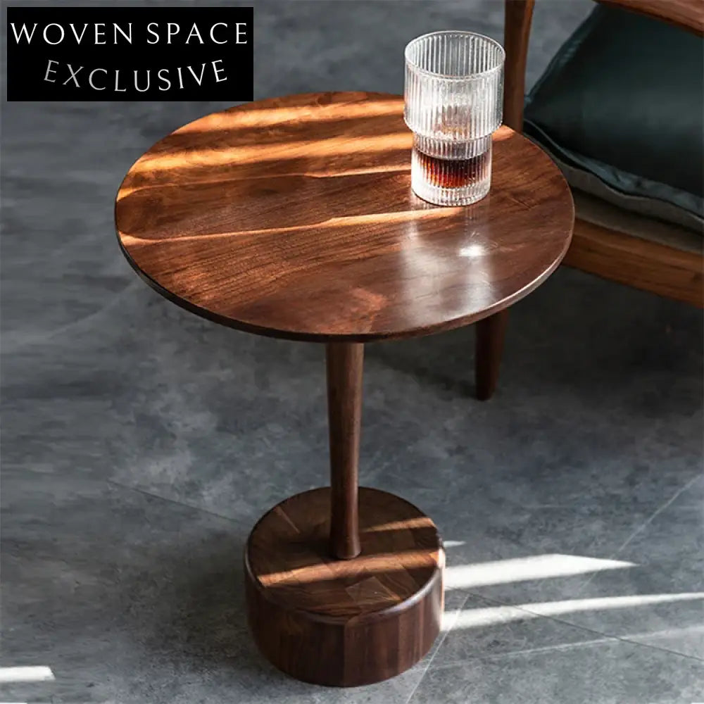 Retro Design Living Room Walnut Ash Solid Wood Round Side Table