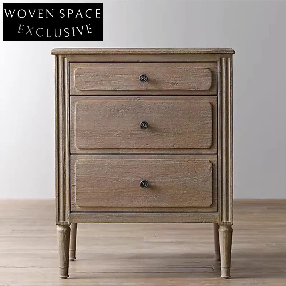 Retro Solid Oak Wood 3-Drawer Nightstand Cabinet - Elegant Bedroom Side Table