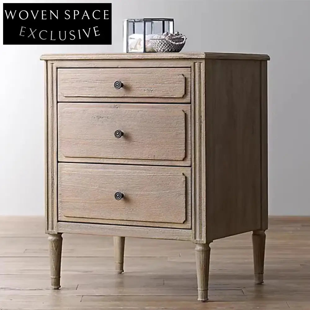 Retro Solid Oak Wood 3-Drawer Nightstand Cabinet - Elegant Bedroom Side Table