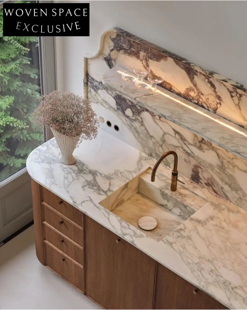 Rolando Solid wood and calacatta marble cabinet basin