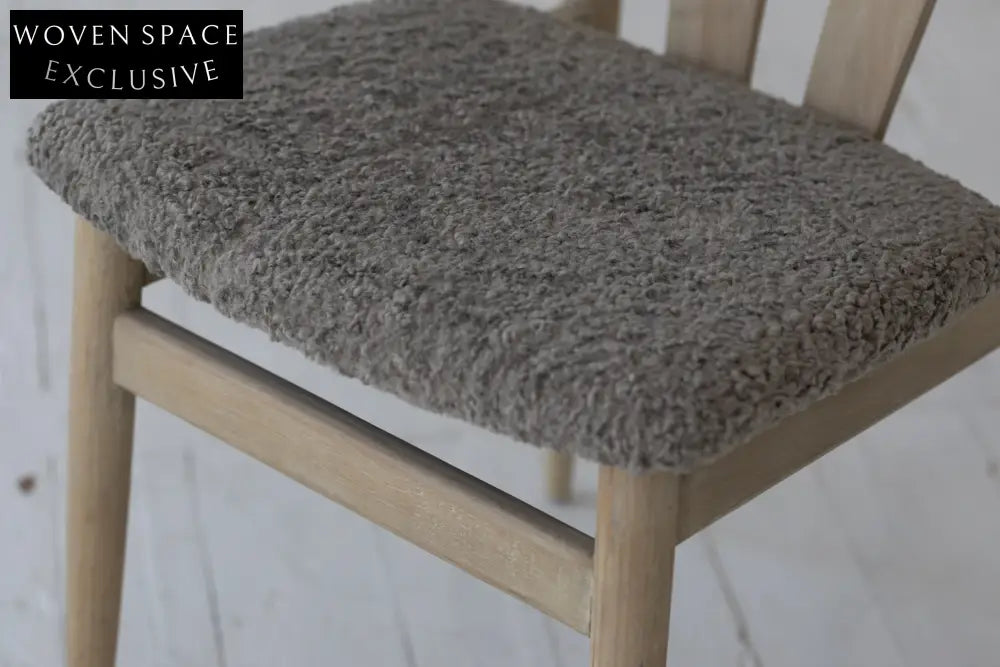 Elegant Scandinavian Mid-Century Oak Dining Chair Upholstered Vintage Design