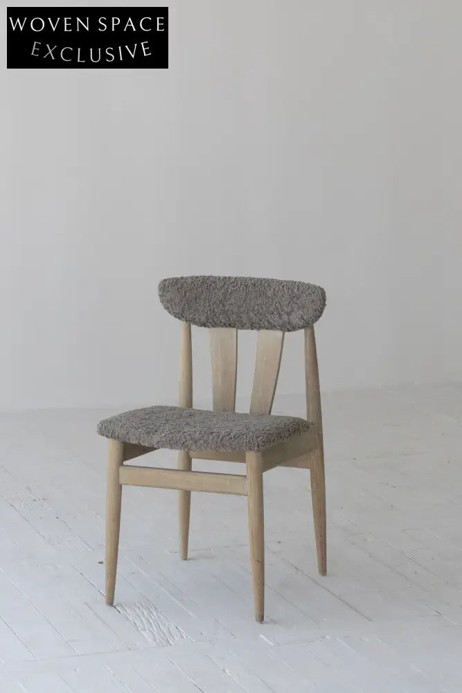 Elegant Scandinavian Mid-Century Oak Dining Chair Upholstered Vintage Design