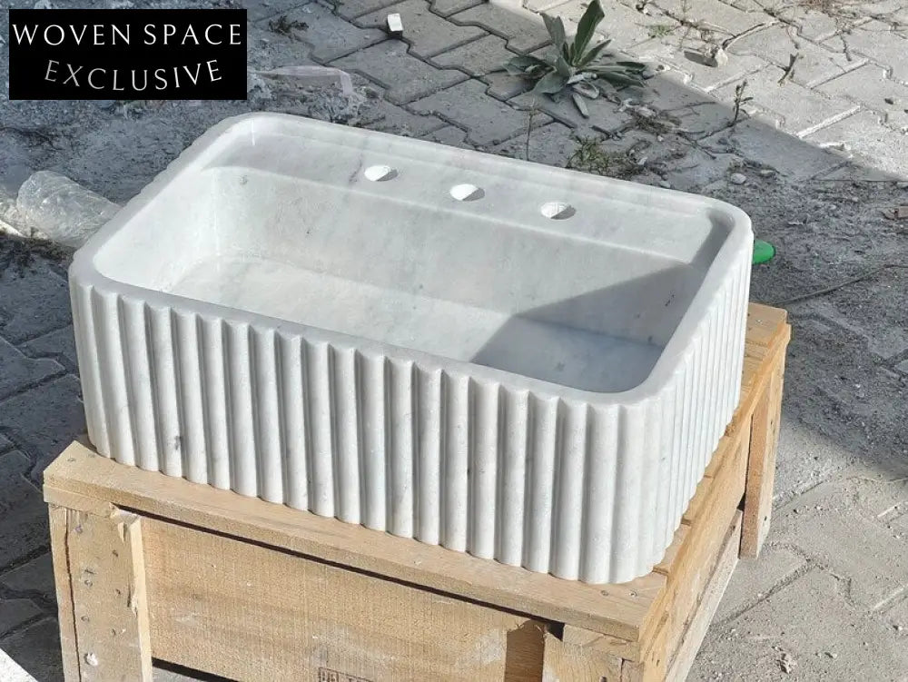 Seraffinu Carrara Marble Sink with Ribbed Sides