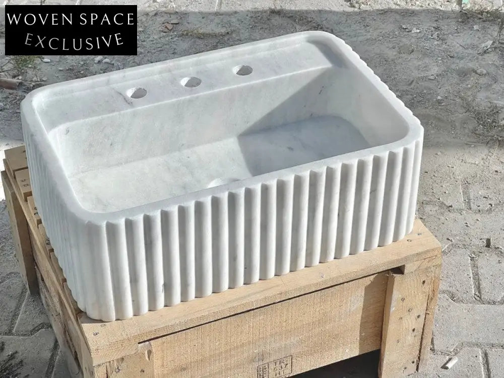 Seraffinu Carrara Marble Sink with Ribbed Sides