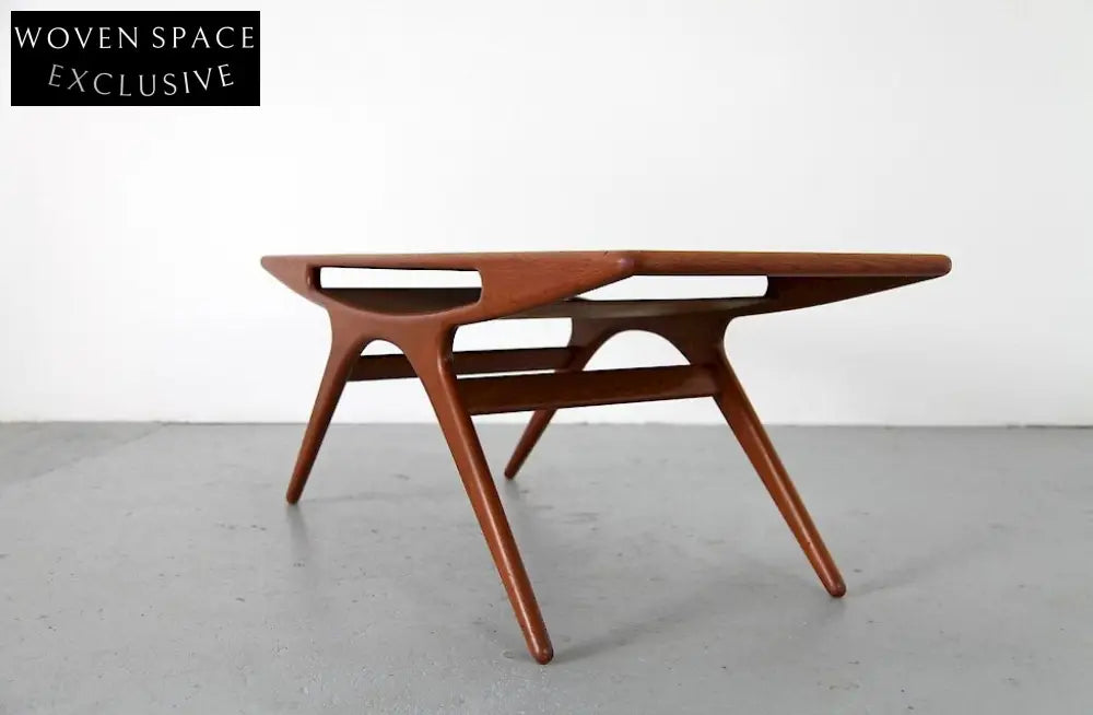 Smile Coffee Table: JAC by Johannes Andersen