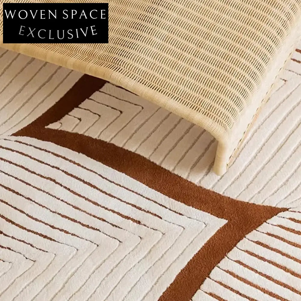 Soft Cream Geometric Pattern Hand-Tufted Eco-Friendly Polyester Area Rug