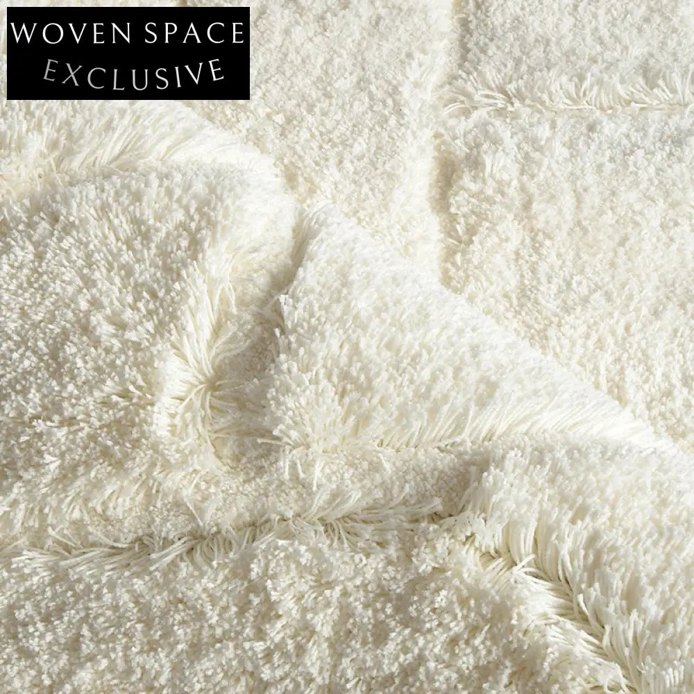 Soft Cream Minimalist Area Rug, Plush Long Hair for Living Room