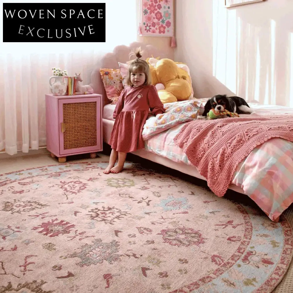 Soft Geometric Pattern Polyester Washable Area Rug for Kids' Spaces