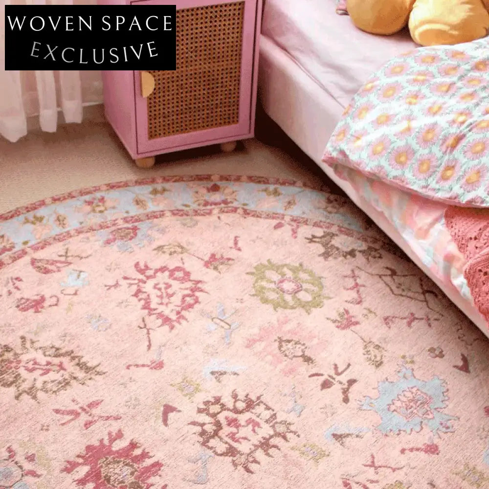 Soft Geometric Pattern Polyester Washable Area Rug for Kids' Spaces