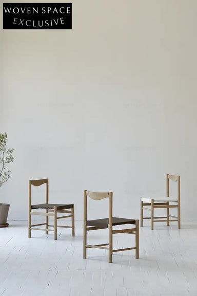 Elegant Nordic Japandi Solid Oak Dining Chair with Comfortable Fabric Seat