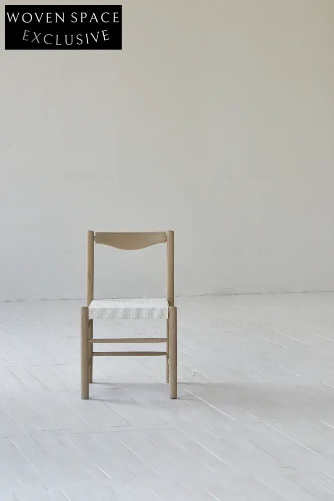 Elegant Nordic Japandi Solid Oak Dining Chair with Comfortable Fabric Seat