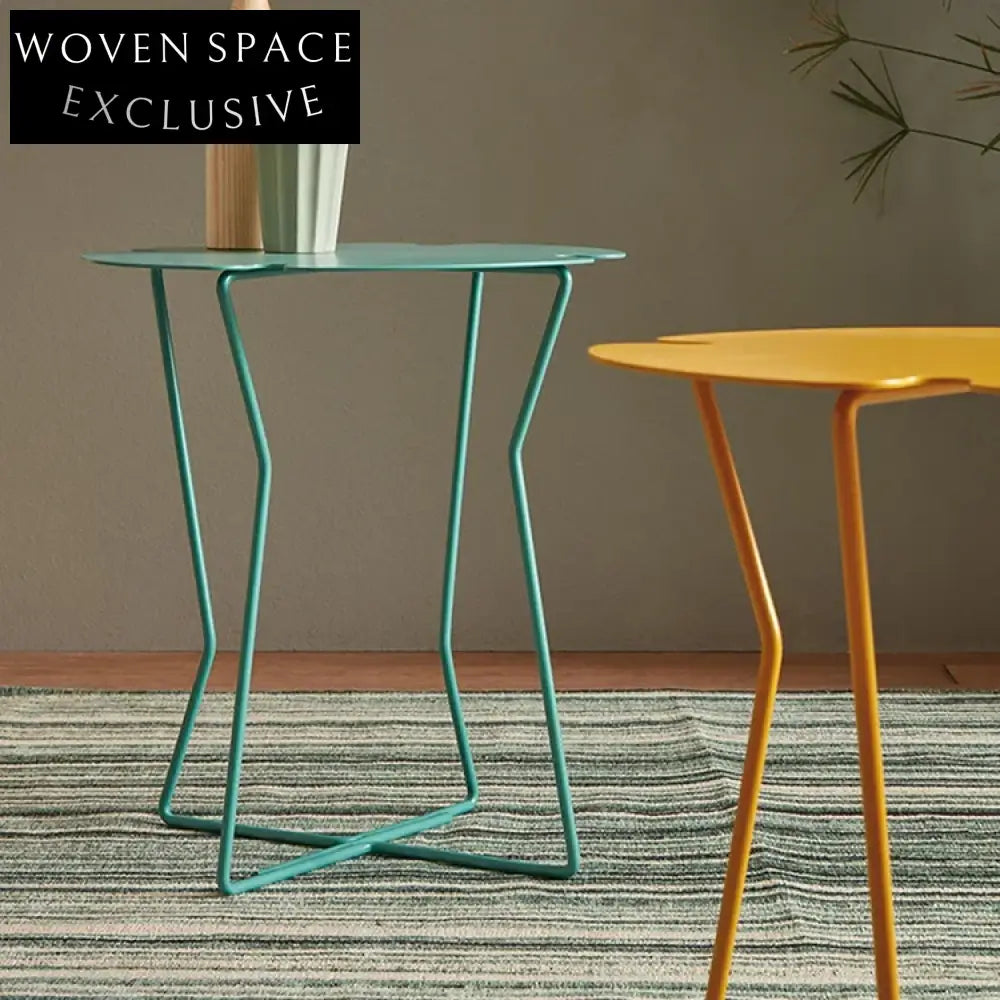 Stylish Flower Metal Side Table, Modern Living Room Accent Coffee Table