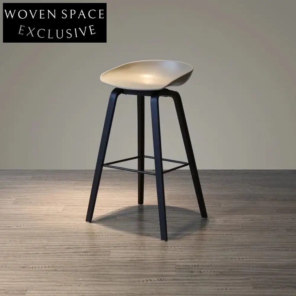 Stylish Modern Plastic Bar Stool with Natural Wooden Legs for Kitchen Dining