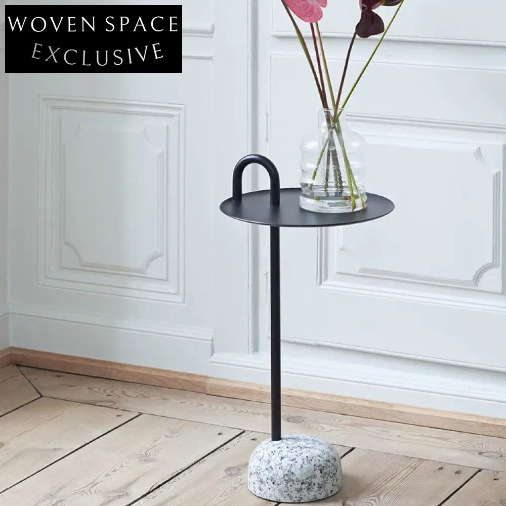 Stylish Nordic Marble Top Round Side Table Modern Metal Base End Table